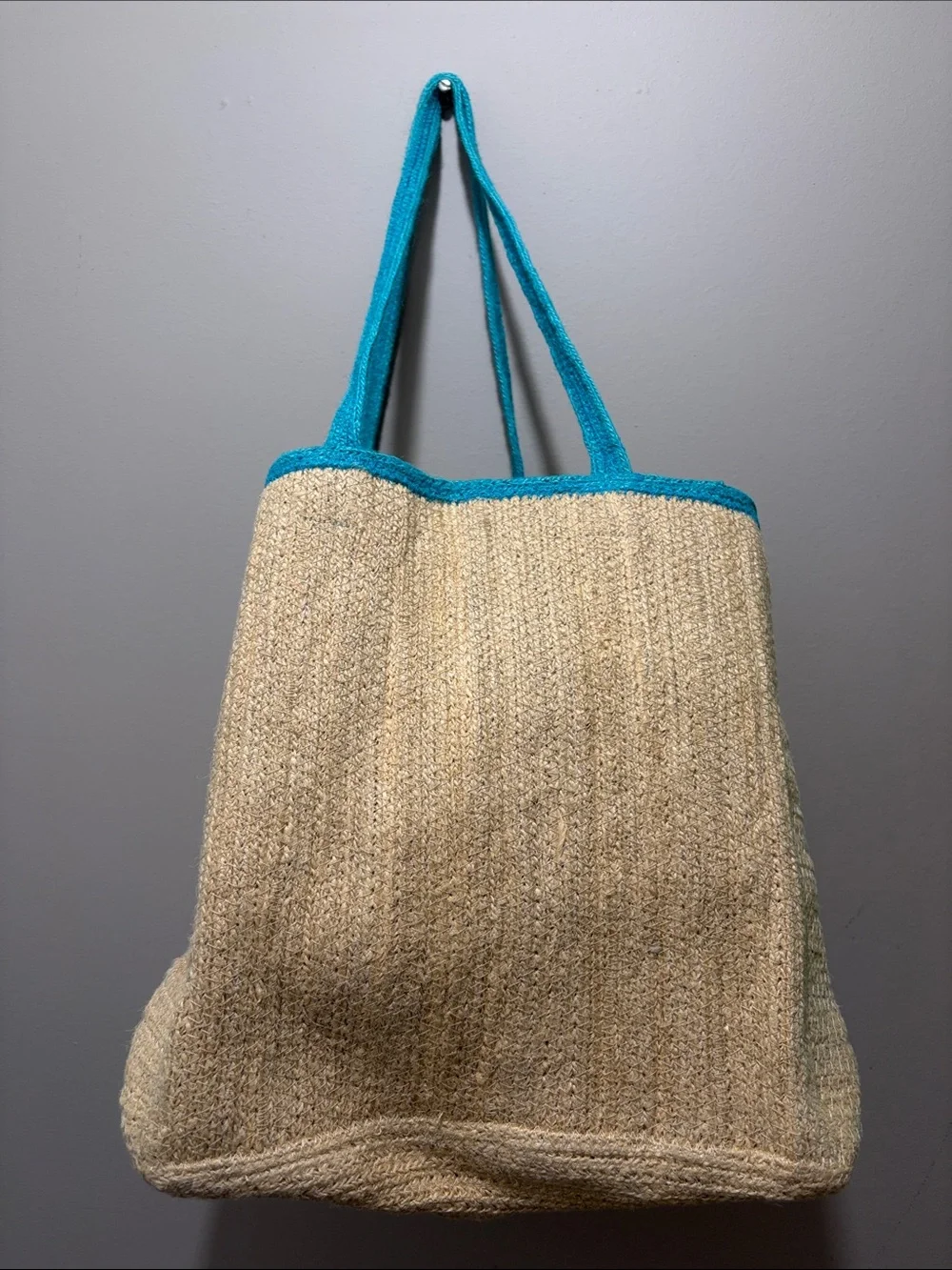 Shiraleah Cici Teal-Trim natural colored jute Tote w/ ocean Accent charm beads